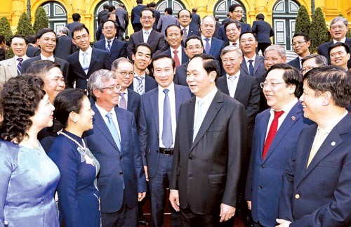 Chủ tịch nước Trần Đại Quang gặp mặt các Đại sứ, Trưởng cơ quan đại diện Việt Nam ở nước ngoài - ảnh 1